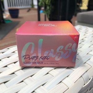 NWOT Touch In Sol Pretty Filter Glassy Skin Balm